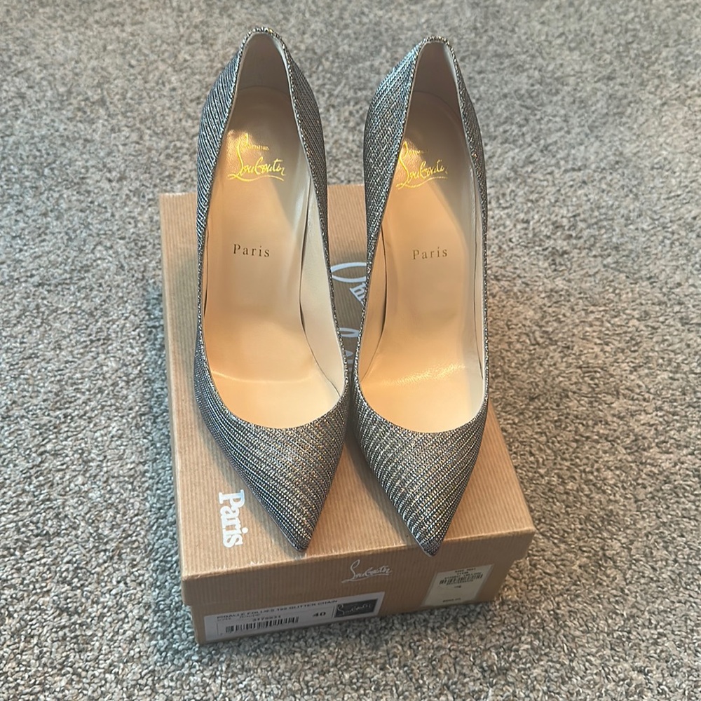 Christian Louboutin Pigalle Glitter Pump Chain Leather
